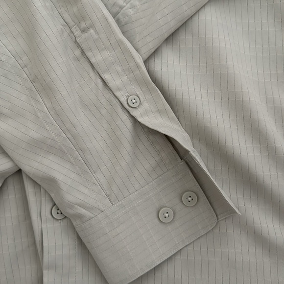 Lulu Lemon men’s Live In Practice Down To The Wire button up shirt - Picture 4 of 10